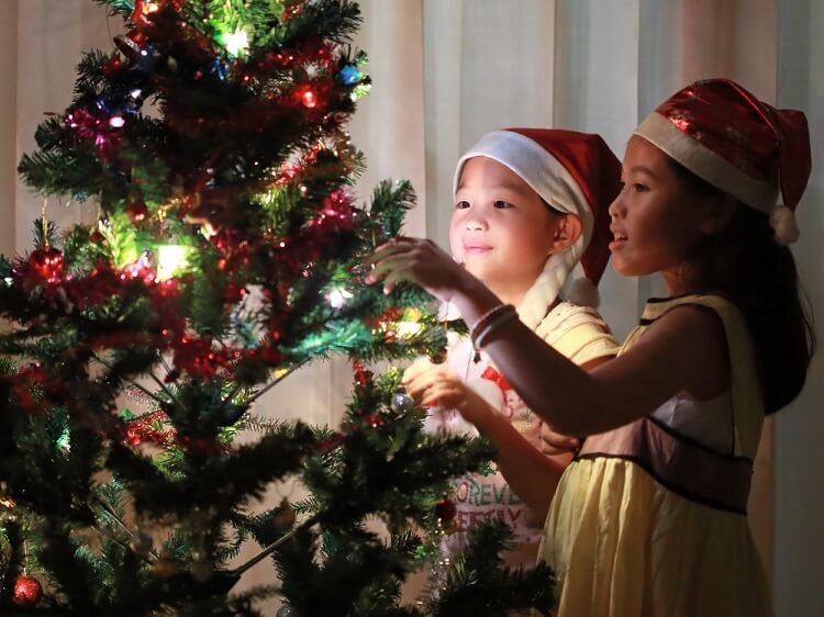 Chinese kids at Christmas